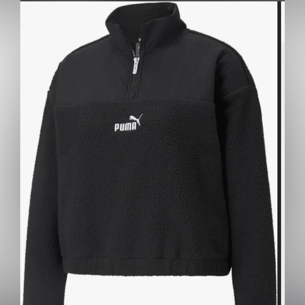 Never worn Puma half zip jacket ⚫️
